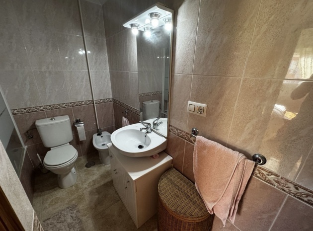 Resale - Apartment - Orihuela - Villamartin
