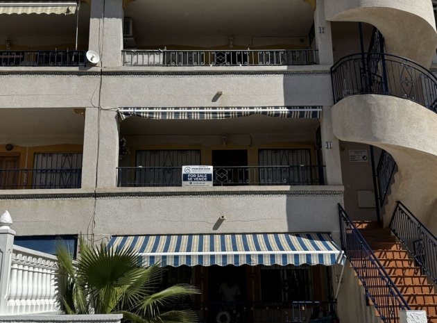 Resale - Apartment - Orihuela - Villamartin