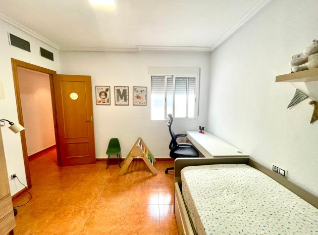 Wiederverkauf - Wohnung - Catral - Catral Centro