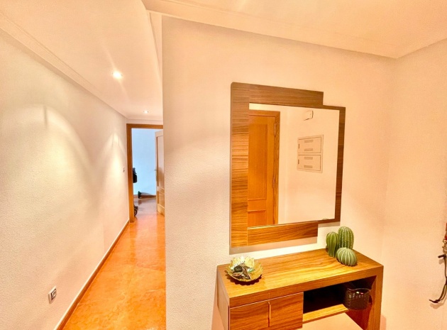 Wiederverkauf - Wohnung - Catral - Catral Centro