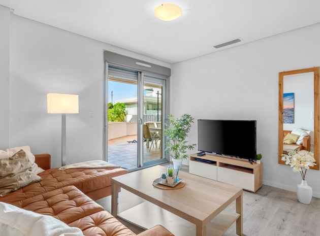Återförsäljning - Lägenhet - Orihuela - Orihuela Costa