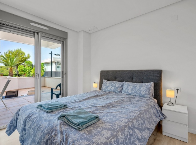 Återförsäljning - Lägenhet - Orihuela - Orihuela Costa