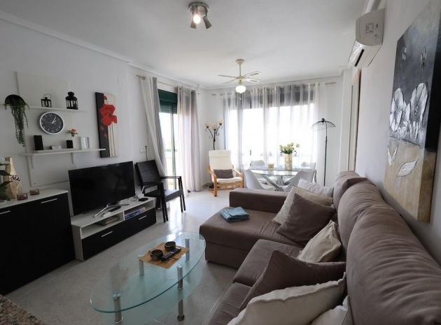 Återförsäljning - Lägenhet - Orihuela - Orihuela Costa