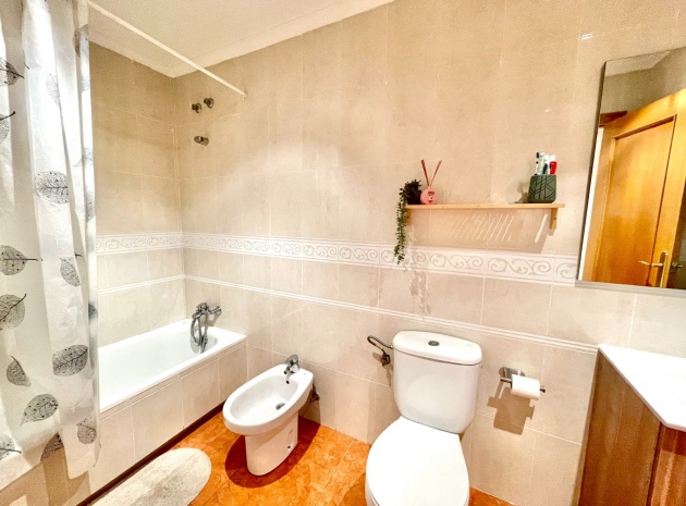 Revente - Appartement - Catral