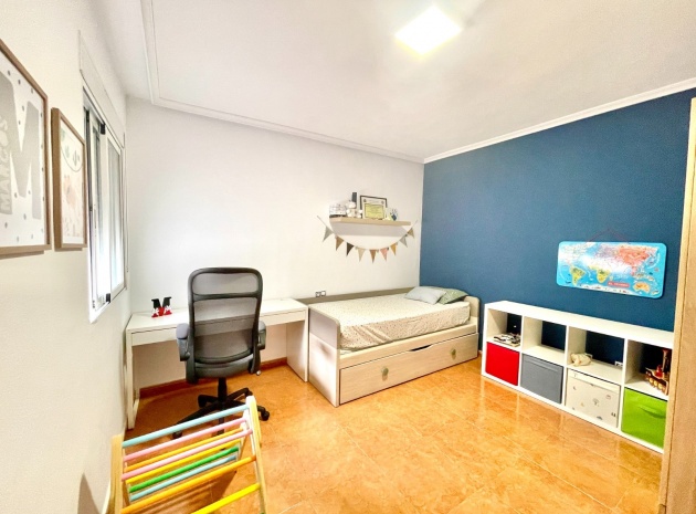 Revente - Appartement - Catral