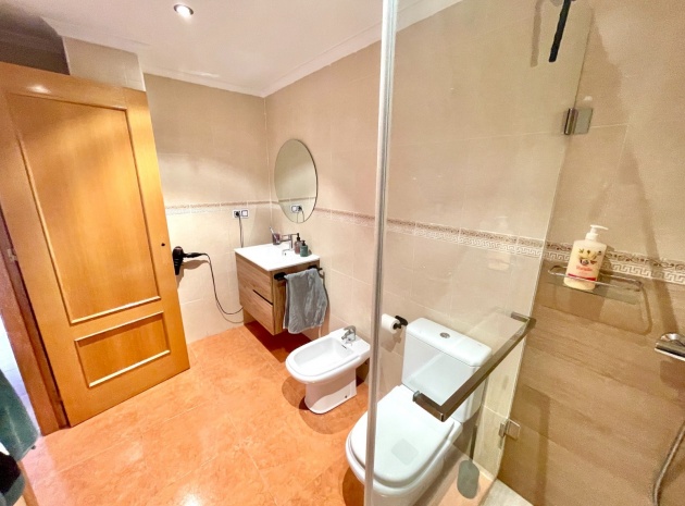 Revente - Appartement - Catral