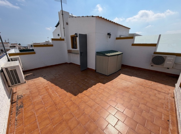 Wiederverkauf - Villa - Los Montesinos - entre naranjos