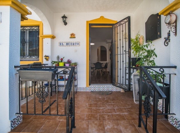 Wederverkoop - Villa - Los Montesinos - entre naranjos