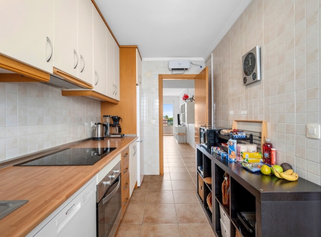 Återförsäljning - Lägenhet - Torrevieja - Torrevieja Centro