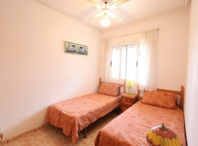 Resale - Villa - Orihuela - La Zenia