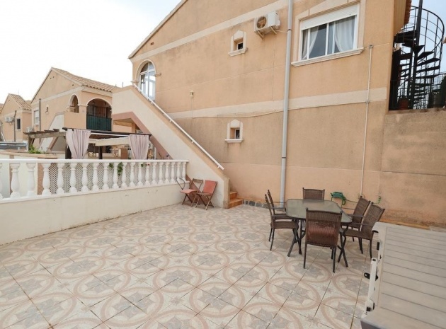 Resale - Villa - Orihuela - La Zenia