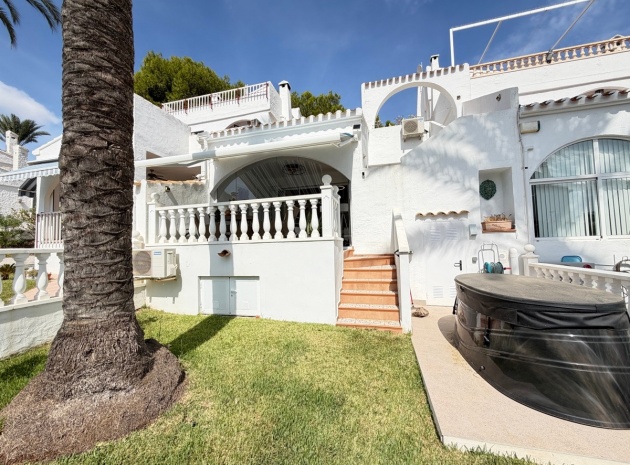 Wiederverkauf - Villa - Orihuela - Villamartin