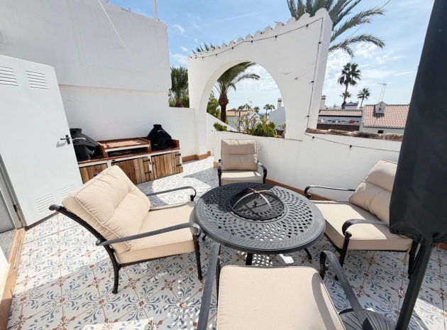 Wiederverkauf - Villa - Orihuela - Villamartin