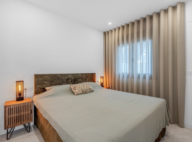 Återförsäljning - Villa - Orihuela - Orihuela Centro