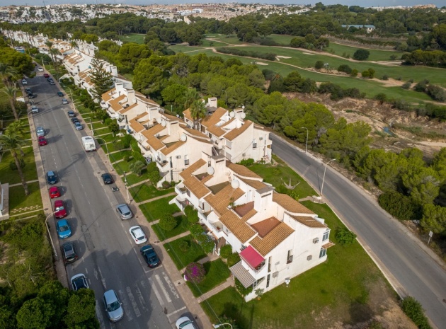 Wederverkoop - Villa - Orihuela - Villamartin