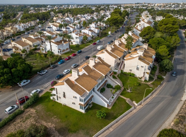 Wederverkoop - Villa - Orihuela - Villamartin