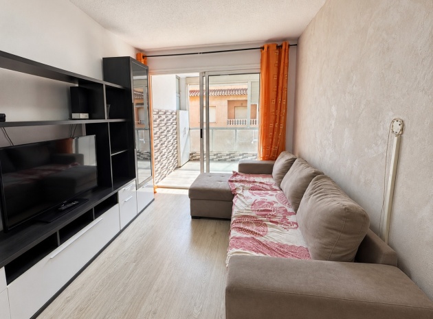 Resale - Apartment - Torrevieja - Torrevieja Centro