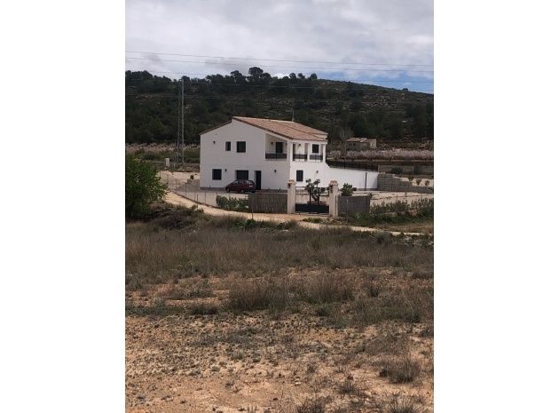 Wiederverkauf - Villa - Pinoso - Pinoso Centro
