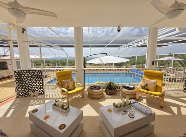 Återförsäljning - Villa - Pinoso - Pinoso Centro