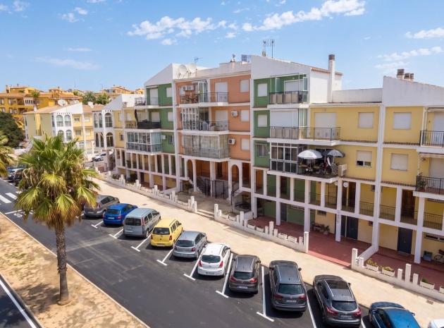 Återförsäljning - Lägenhet - Torrevieja - Torrevieja Centro