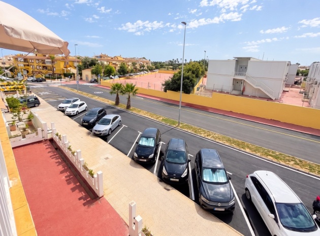 Återförsäljning - Lägenhet - Torrevieja - Torrevieja Centro