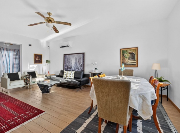 Wiederverkauf - Villa - Torrevieja - Torrevieja Centro
