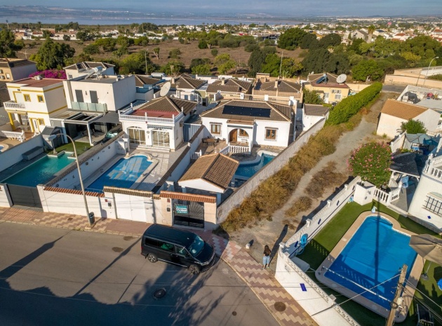 Wiederverkauf - Villa - Torrevieja - Torrevieja Centro