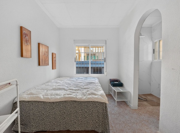 Wiederverkauf - Villa - Torrevieja - Torrevieja Centro