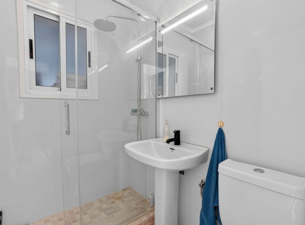 Wiederverkauf - Villa - Torrevieja - Torrevieja Centro