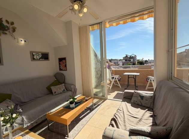 Återförsäljning - Lägenhet - Torrevieja - Torrevieja Centro