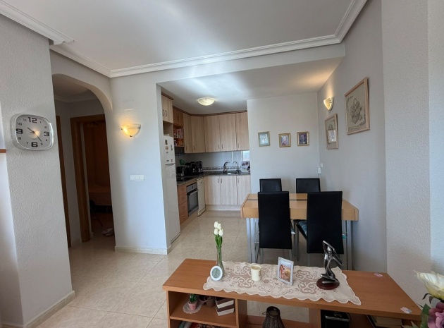 Återförsäljning - Lägenhet - Torrevieja - Torrevieja Centro