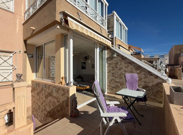 Återförsäljning - Lägenhet - Torrevieja - Torrevieja Centro