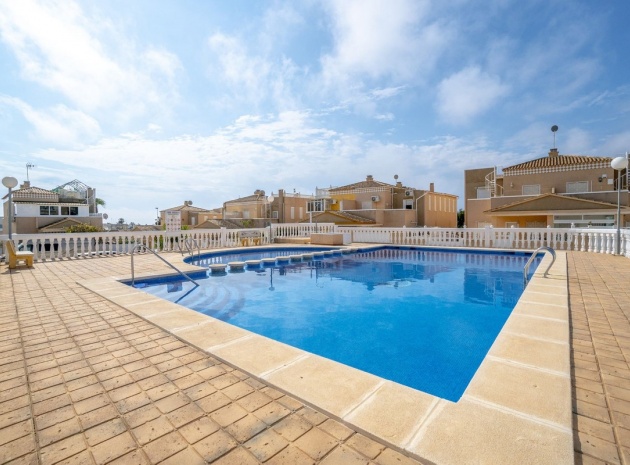 Återförsäljning - Lägenhet - Torrevieja - Torrevieja Centro