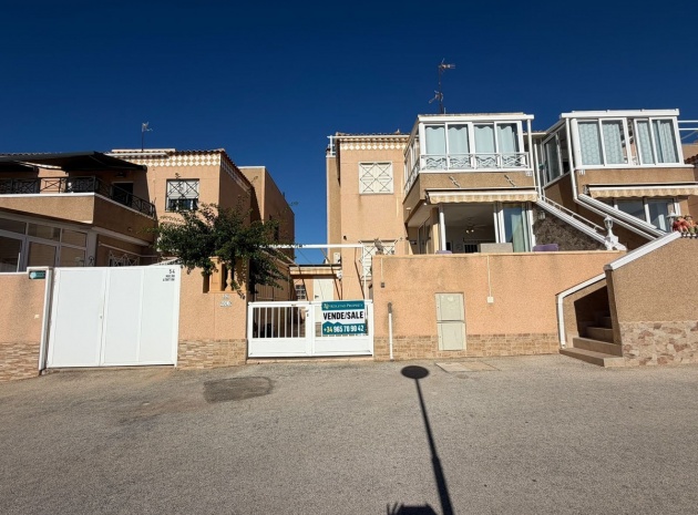 Återförsäljning - Lägenhet - Torrevieja - Torrevieja Centro