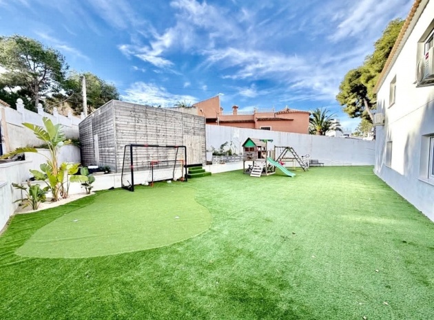 Wiederverkauf - Villa - Orihuela - Villamartin