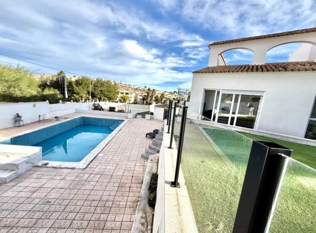 Wiederverkauf - Villa - Orihuela - Villamartin
