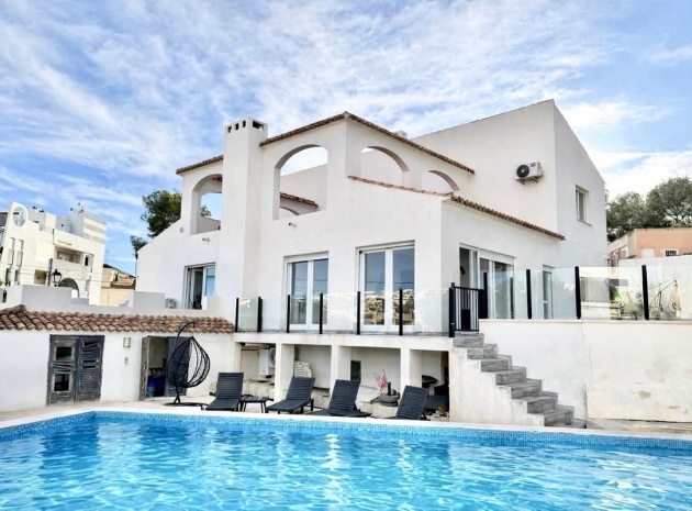Wiederverkauf - Villa - Orihuela - Villamartin
