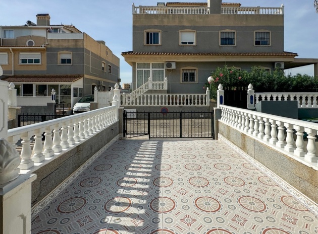 Återförsäljning - Radhus - Orihuela - Playa Flamenca