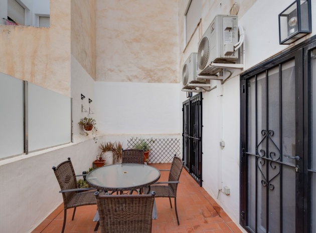 Återförsäljning - Lägenhet - Torrevieja - Torrevieja Centro