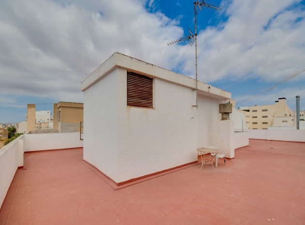 Återförsäljning - Lägenhet - Torrevieja - Torrevieja Centro
