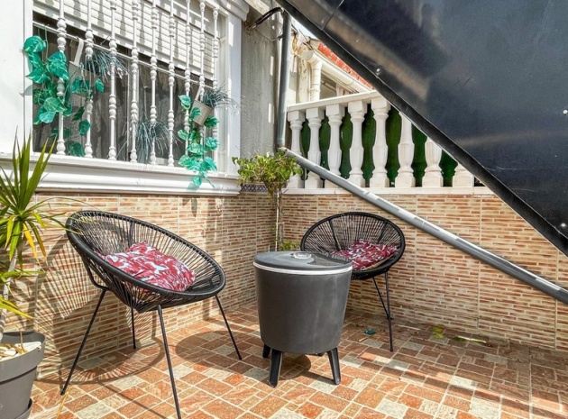 Revente - Villa - Torrevieja - Torrevieja Centro
