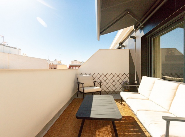Återförsäljning - Lägenhet - Torrevieja - Torrevieja Centro