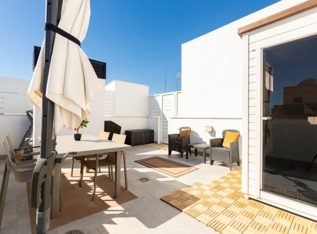 Återförsäljning - Lägenhet - Torrevieja - Torrevieja Centro