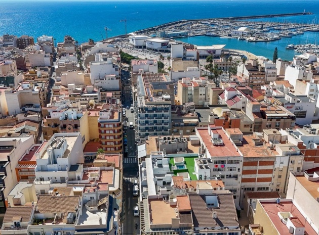 Återförsäljning - Lägenhet - Torrevieja - Torrevieja Centro