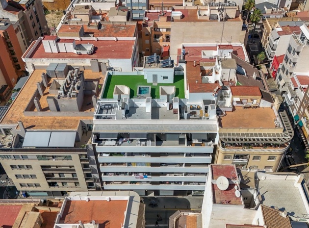 Återförsäljning - Lägenhet - Torrevieja - Torrevieja Centro