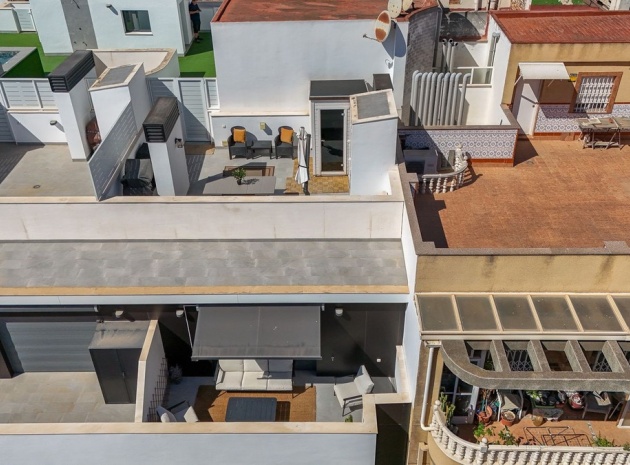 Återförsäljning - Lägenhet - Torrevieja - Torrevieja Centro