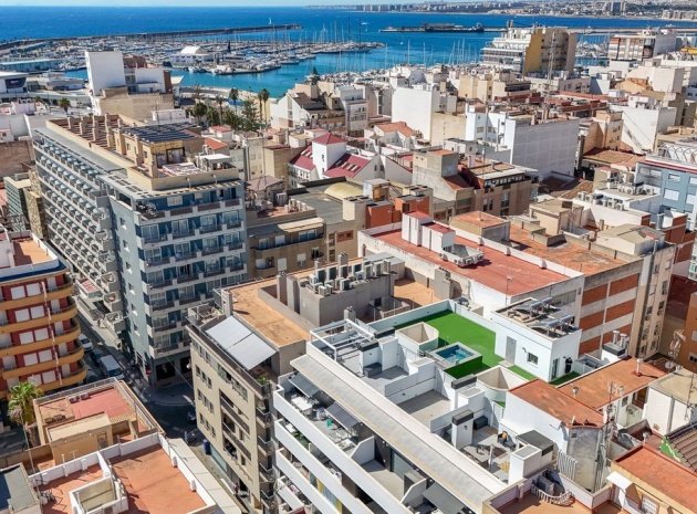 Återförsäljning - Lägenhet - Torrevieja - Torrevieja Centro