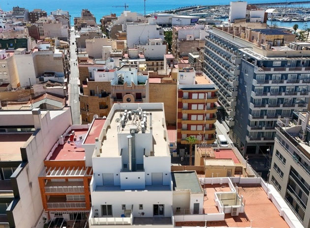 Återförsäljning - Lägenhet - Torrevieja - Torrevieja Centro