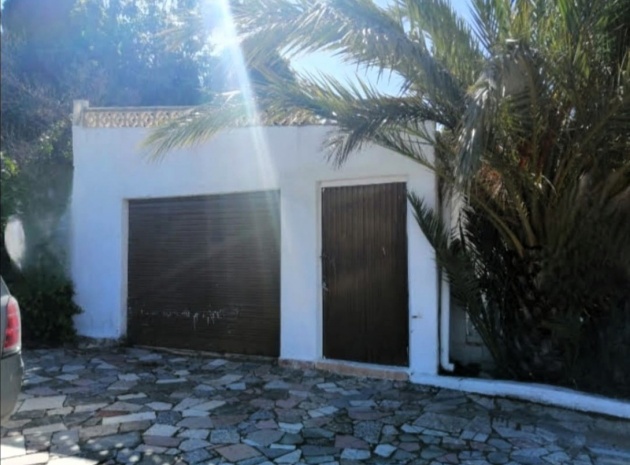 Wiederverkauf - Villa - Elche - Elche Centro