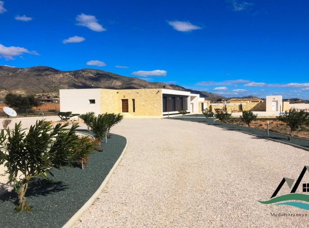 Wiederverkauf - Villa - Hondón de las Nieves - Hondón de las Nieves Centro